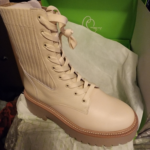 Sam Edelman Shoes - Sam Edelman ivory boots